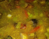 Foto langkah ke 4 dari resep Soto Ikan Trakulu.