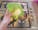 Foto langkah ke 20 dari resep Lumpia Komplit dengan Saus.