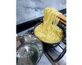 Foto langkah ke 2 dari resep Resep Fettuccine Carbonara.
