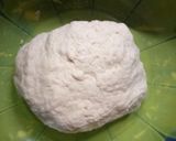 A picture of step 7 of Cabbage Pie.