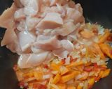 Foto del paso 1 de la receta: Arroz con pollo especiado