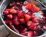 Foto del paso 5 de la receta: Turrón de Vino con salsa de vino y frutos rojos