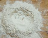 Foto del passaggio 1 della ricetta Pizza di terra e mare