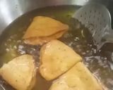 तिकोनी मठरी(Tikoni Mathri recipe in Hindi) रेसिपी चरण 4 फोटो