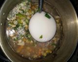 Foto langkah ke 4 dari resep Sup jagung manis.