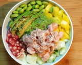 Foto del paso 5 de la receta: Poke de salmón y granada