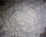 A picture of step 2 of Panner Paratha.