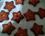 A picture of step 7 of Red velvet choco chips cookies.