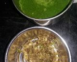 A picture of step 1 of Spinach paratha.