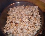 Foto del paso 3 de la receta: Palomitas hechas en casa✨🦋