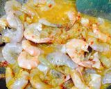 Foto langkah ke 2 dari resep Udang Saos Padang 🍤.