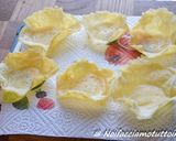 Foto del passaggio 4 della ricetta Finger Food -Battuta di fassona in cestino di parmigiano con tuorlo d’uovo fritto