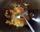 Foto langkah ke 2 dari resep Pinky Nasgor dengan Bayam Merah.