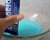 Foto langkah ke 5 dari resep Es Stik Oreo.