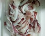 Foto langkah ke 1 dari resep Cumi Cumi Goreng Tepung.