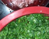 A picture of step 1 of Keema palak.
