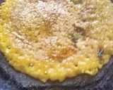 चीला (आटे का मीठा चीला)(aate ka mitha chilla recipe in hindi) रेसिपी चरण 3 फोटो