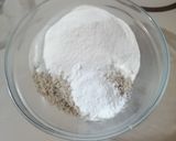 Pas rețetă Prăjitură cu foi din nuca, crema caramel și glazură de ciocolată 2 fotografie