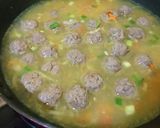 Foto langkah ke 4 dari resep Asem-asem Bola Daging.