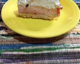 Foto del paso 5 de la receta: Tarta con mousse de frutillas y crema Chantilly 🍓🍓🍓💞💞