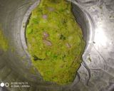 A picture of step 2 of Peas Lolipop.