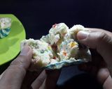 Foto langkah ke 7 dari resep Bolu Kukus Mekar Meses Rainbow No Mixer 1 Telur.