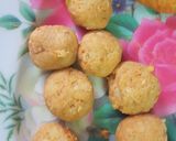 A picture of step 2 of Tandoori balls #fiveingredients.