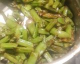 A picture of step 6 of Gawar (Cluster beans) Thecha.