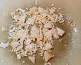 Foto del passaggio 2 della ricetta Farfalle salmone e philadelphia