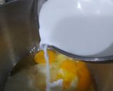Foto langkah ke 3 dari resep Bolu Kukus Mekar.