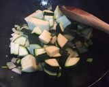 Foto del paso 3 de la receta: Macarrones con verduras asadas y salteadas con tomate