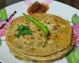 बेसन प्याज़ के परांठे (besan pyaz ke parathe recipe in Hindi) रेसिपी चरण 4 फोटो