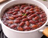 Foto langkah ke 1 dari resep Sup Ayam Kacang Merah Bening.