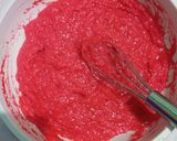 Foto langkah ke 3 dari resep Strawberry Chiffon Bliss Putih Telur (Cooked Dough).