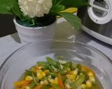 Foto langkah ke 5 dari resep Tumis Buncis Jagung Manis.