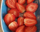 A picture of step 1 of A Strawberry Treat with fresh whipped cream 💖.