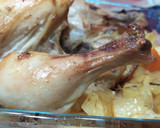 Foto del paso 4 de la receta: Pollo picantón al horno con guarnición