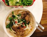 Hình bước làm 3 của món Bún bò đơn giản mùa dịch