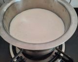 A picture of step 2 of Shahi phirni.