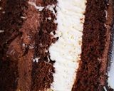 Pas rețetă Tort cu ganache de ciocolată și crema de mascarpone cu ciocolată 8 fotografie