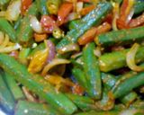 A picture of step 3 of Bharwa masala bhindi.