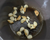 Foto del paso 2 de la receta: Arroz al ajo dorado