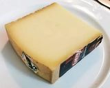 Foto del paso 1 de la receta: Quiche a los 5 Quesos con Cebolla
