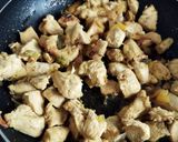 Foto del paso 3 de la receta: Pechuguitas de Pollo en su jugo