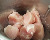 Foto del paso 3 de la receta: Hamburguesas de pollo sin gluten y sin huevo (Thermomix)