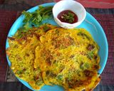 A picture of step 4 of Spinach gramflour cheela.