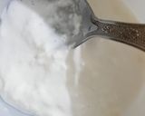 A picture of step 3 of Cream roll.
