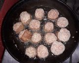 Foto del paso 2 de la receta: Albóndigas con tallarines