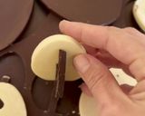 Foto del paso 6 de la receta Huevos de Pascua de chocolate 3D encajable