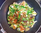A picture of step 4 of Pajeon (spring onion pancakes).